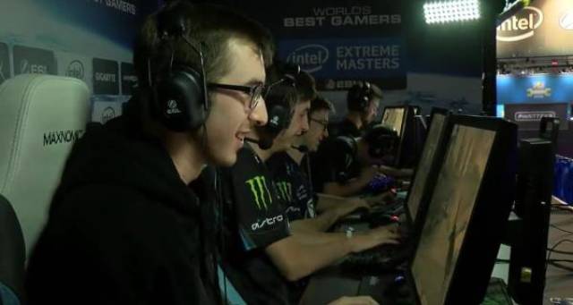 成功与挑战 成功与挑战