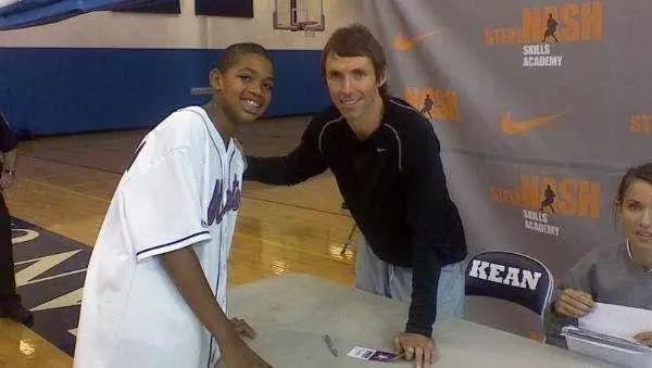 出橄榄枝 出橄榄枝