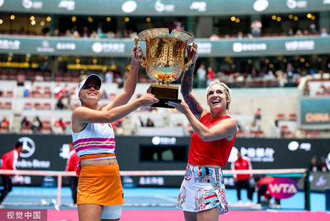 球员得以继 球员得以继