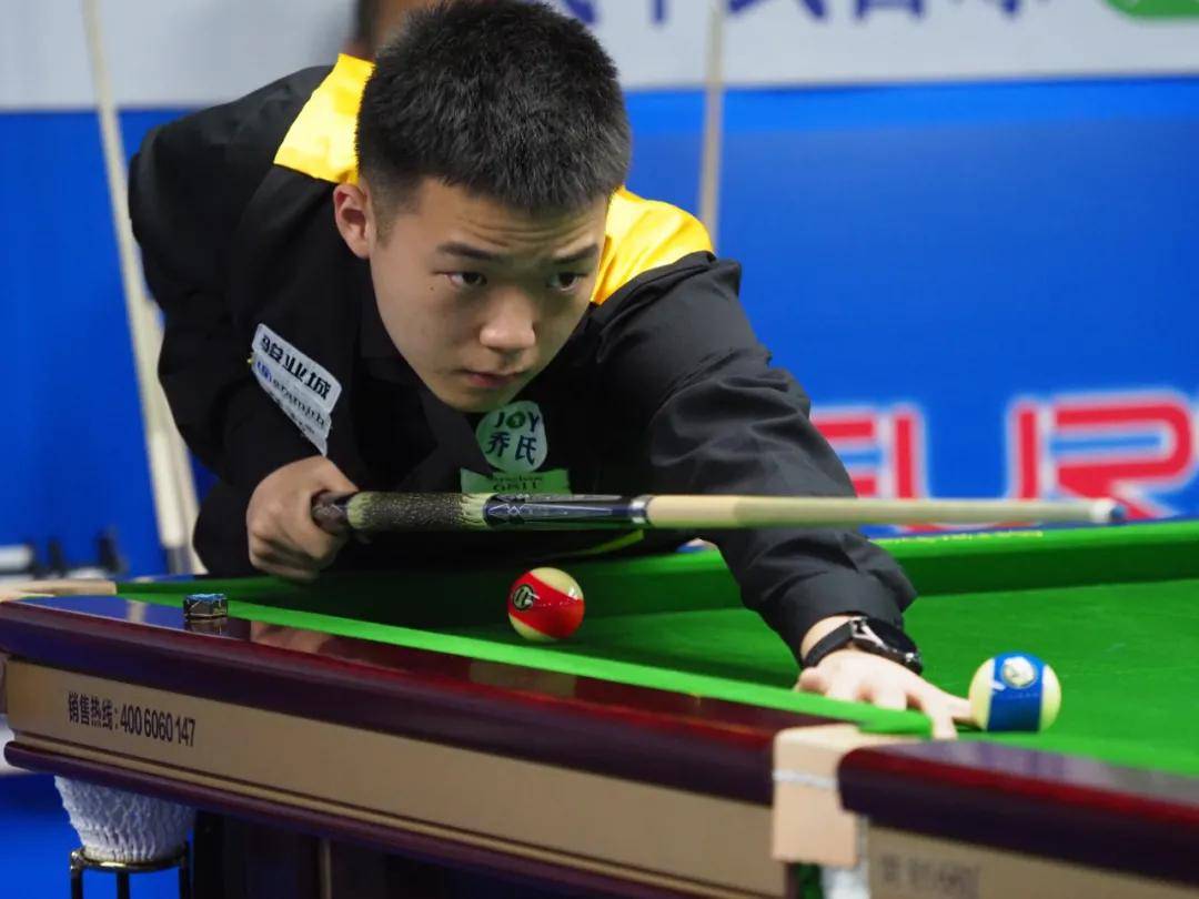 球队内部竞 球队内部竞